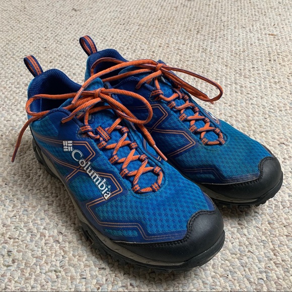 columbia hiking tennis shoes